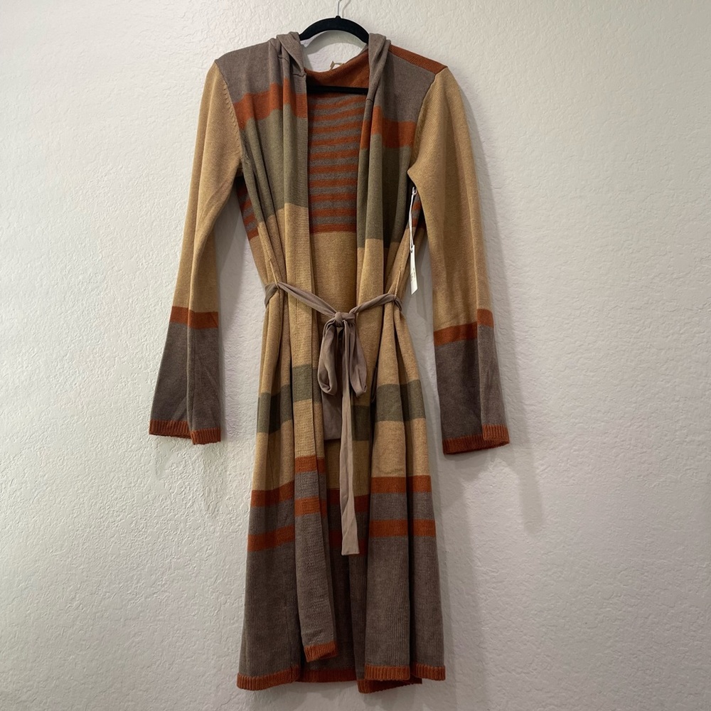 NWT Hooded Shawl